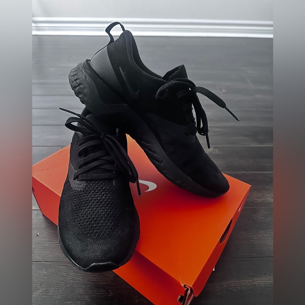 Nike Odyssey React 2 Flyknit